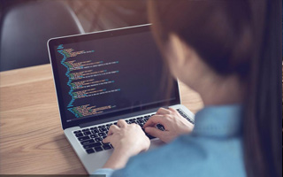 玉林 ,php声明和调用变量的符号是什么？